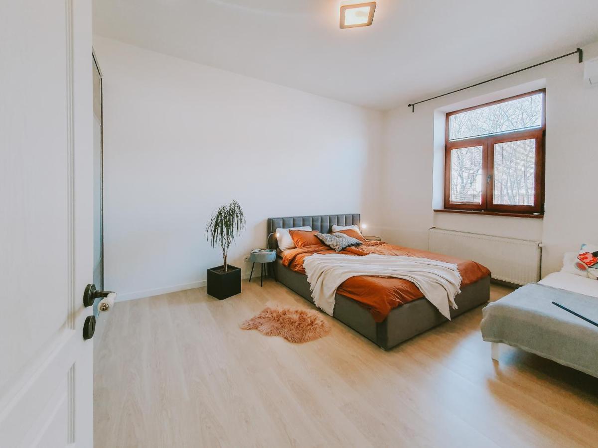Priestranny Apartman V Centre Košice Eksteriør billede